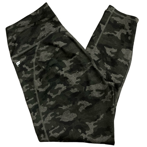Fabletics Camo Print Powerhold Leggings - Picture 1 of 7